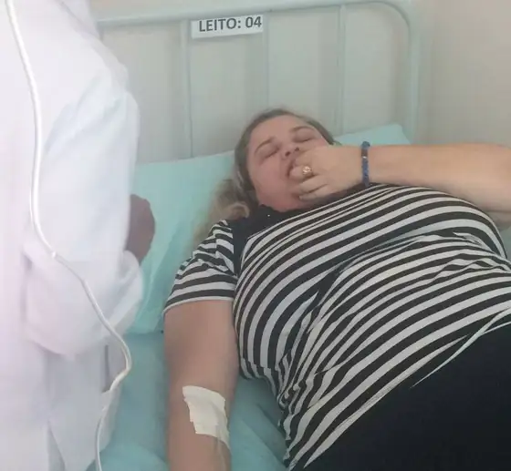 Polly internada no hospital durante o burnout
